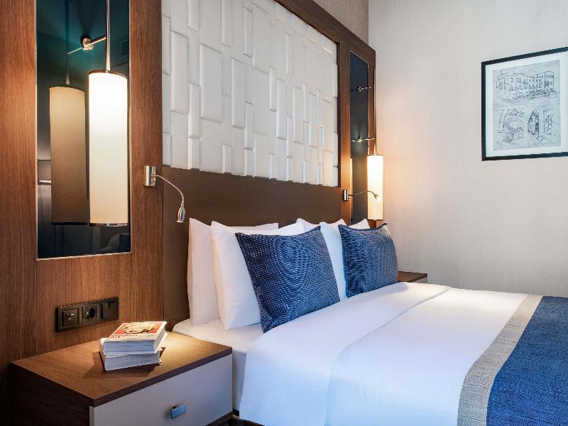 Tbilisi Philharmonic by Mercure Hotel image