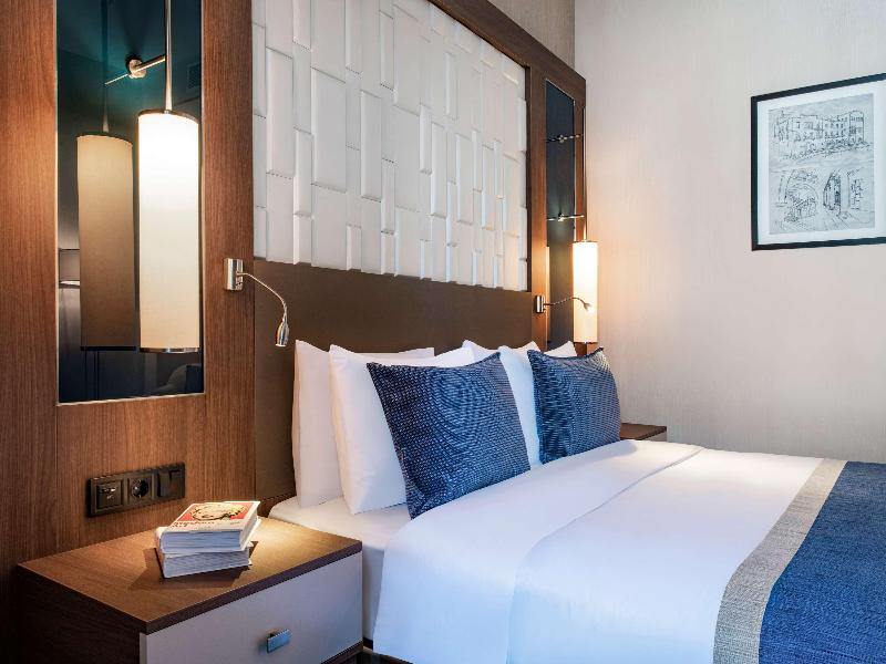 Tbilisi Philharmonic by Mercure Hotel image