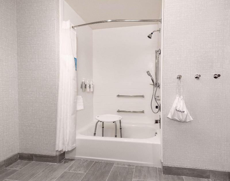 Hampton Inn Needles image
