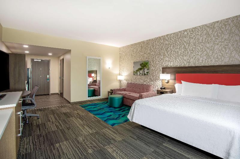 Home2 Suites by Hilton Vero Beach I-95 image