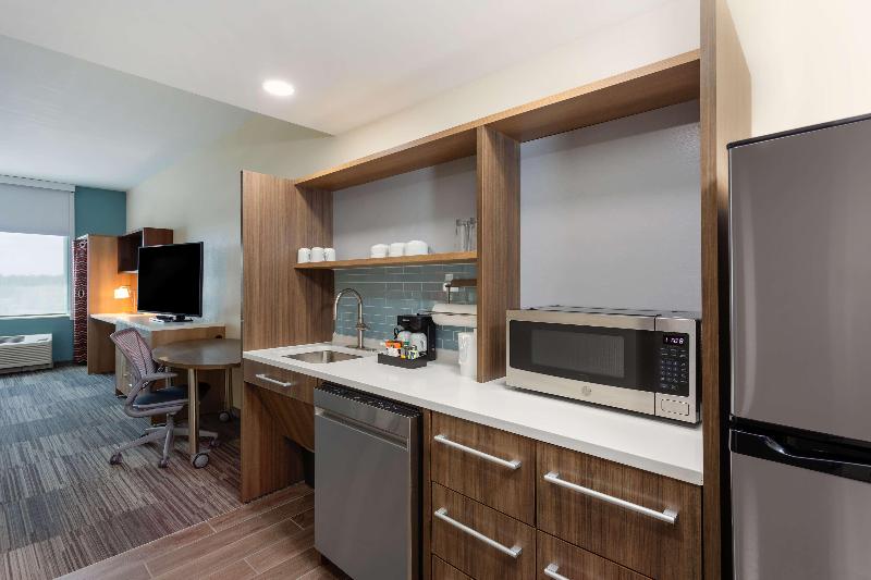 Home2 Suites by Hilton Vero Beach I-95 image