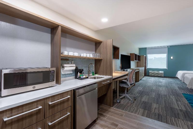Home2 Suites by Hilton Vero Beach I-95 image