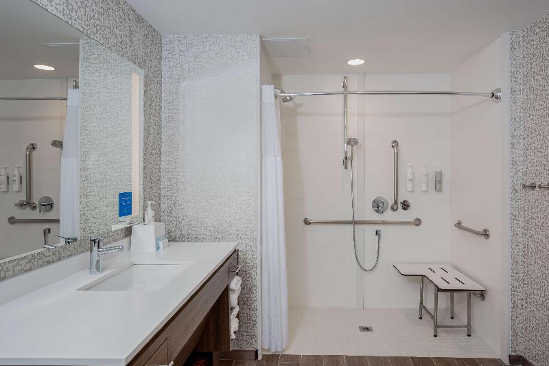Home2 Suites by Hilton Vero Beach I-95 image
