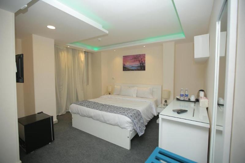 Turquoise Pyramids Hotel image