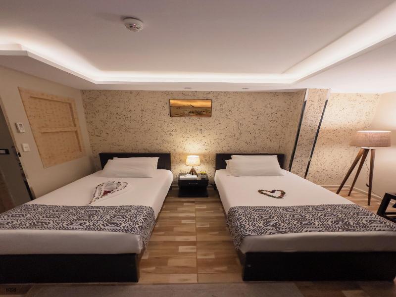 Turquoise Pyramids Hotel image