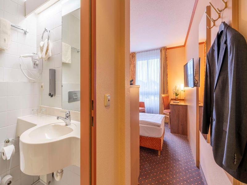 Sure Hotel by Best Western Hilden Dusseldorf image