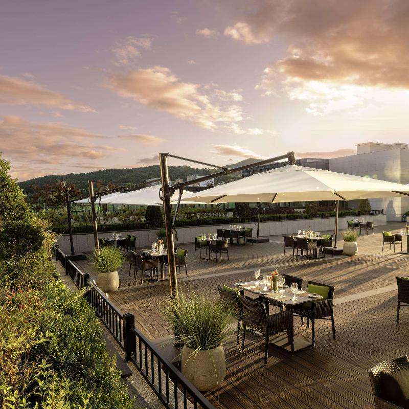 Doubletree By Hilton Seoul Pangyo image