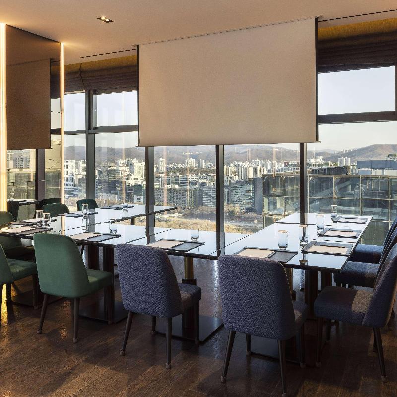 Doubletree By Hilton Seoul Pangyo image