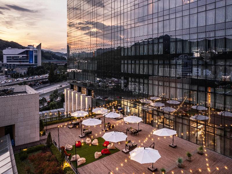 Doubletree By Hilton Seoul Pangyo image