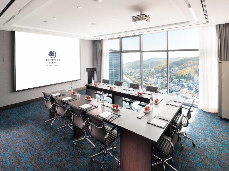 Doubletree By Hilton Seoul Pangyo image