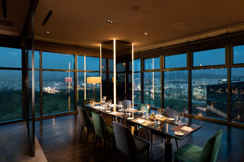 Doubletree By Hilton Seoul Pangyo image
