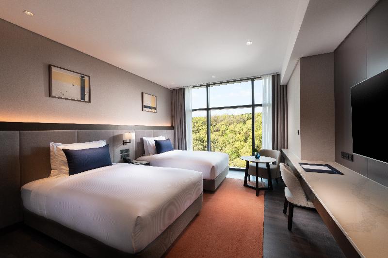 Doubletree By Hilton Seoul Pangyo image