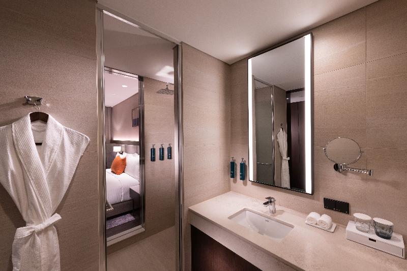 Doubletree By Hilton Seoul Pangyo image
