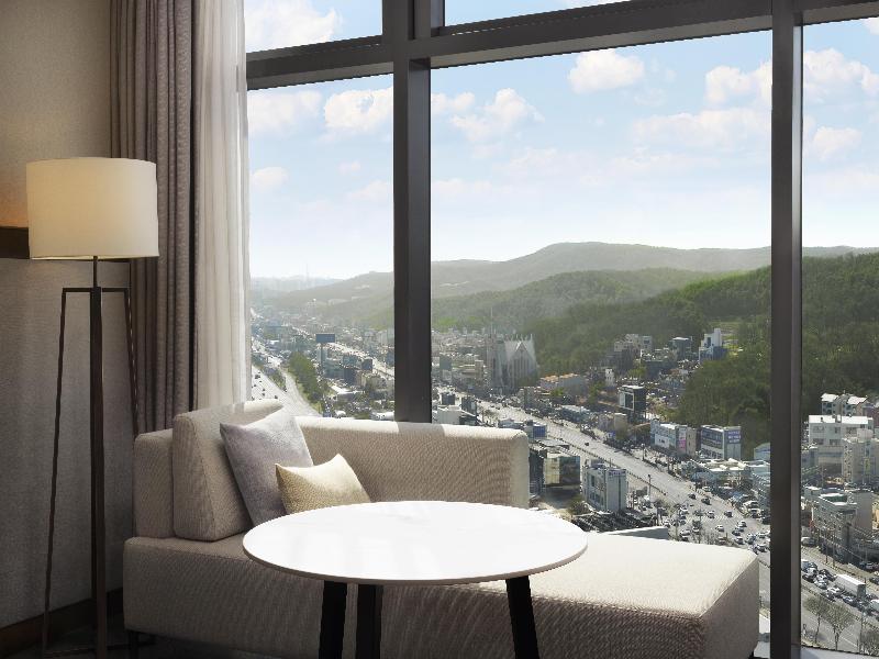 Doubletree By Hilton Seoul Pangyo image
