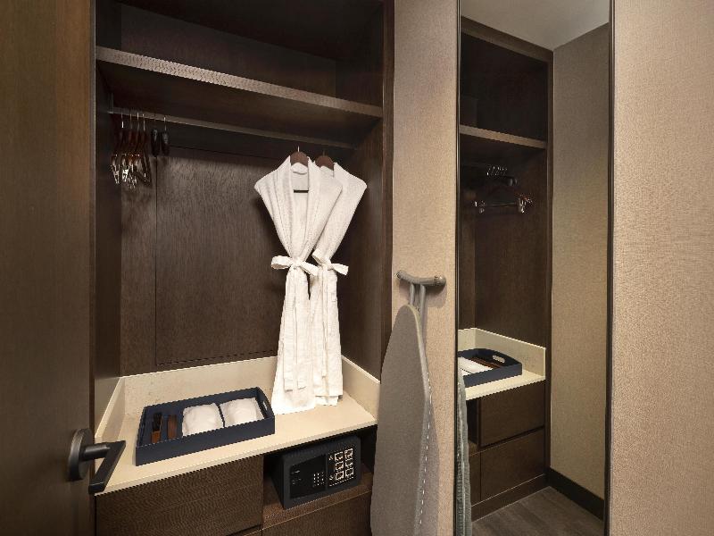 Doubletree By Hilton Seoul Pangyo image