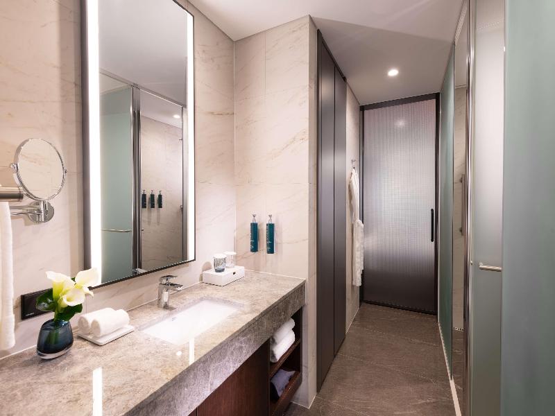 Doubletree By Hilton Seoul Pangyo image