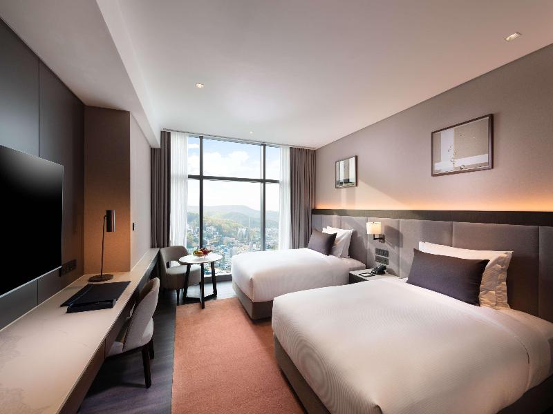Doubletree By Hilton Seoul Pangyo image