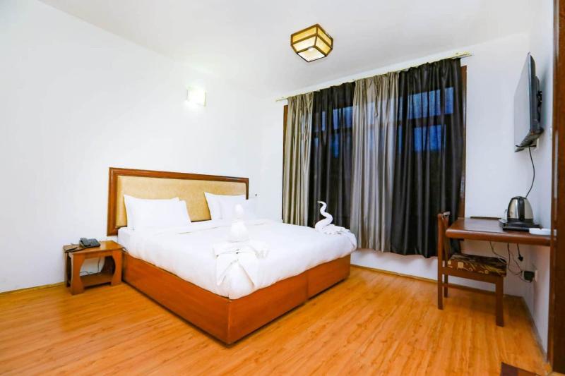 Tih Hotel Sky Desert image