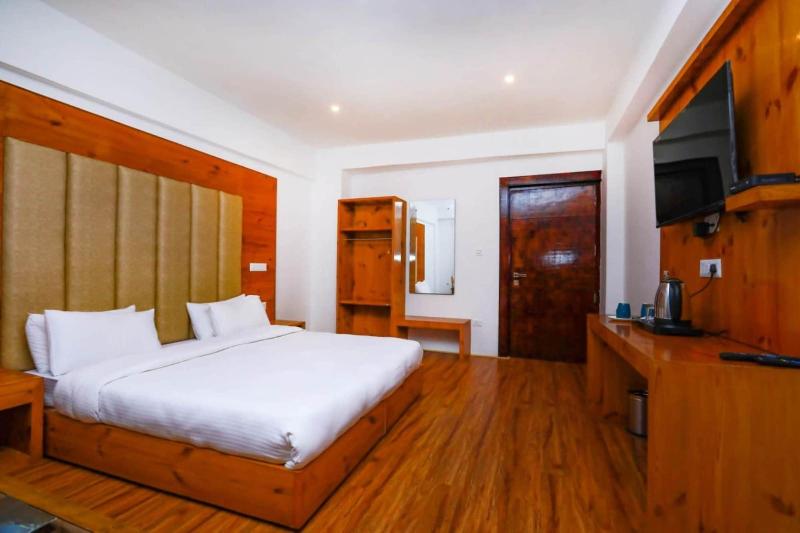 Tih Hotel Sky Desert image