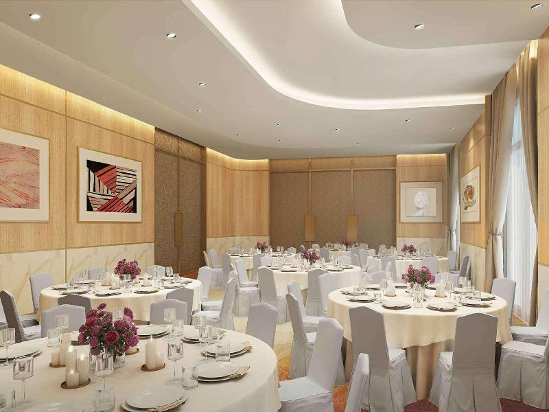 Embassy Suites By Hilton Doha Old Town image