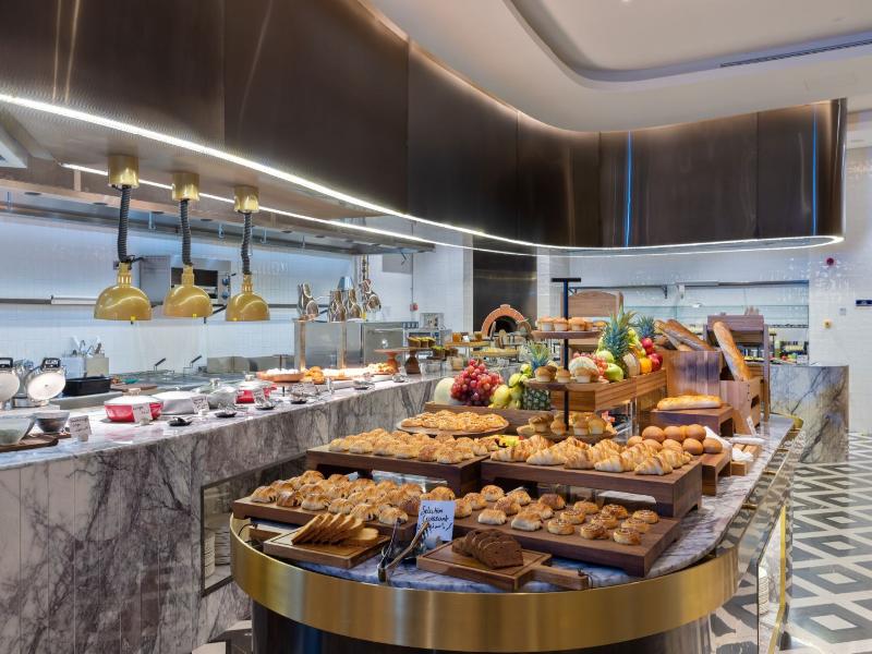 Embassy Suites By Hilton Doha Old Town image