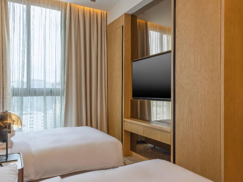 Embassy Suites By Hilton Doha Old Town image