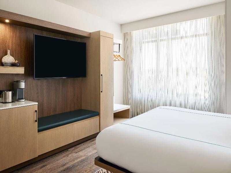 The Eddy Hotel Tucson, Tapestry Collection By Hilt image