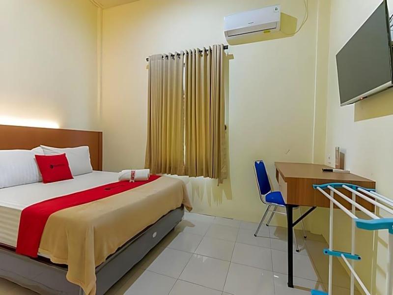 Reddoorz Syariah Near Transmart Jambi 2 image