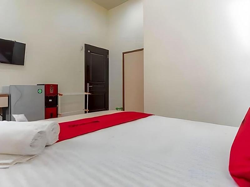 Reddoorz Syariah Near Transmart Jambi 2 image