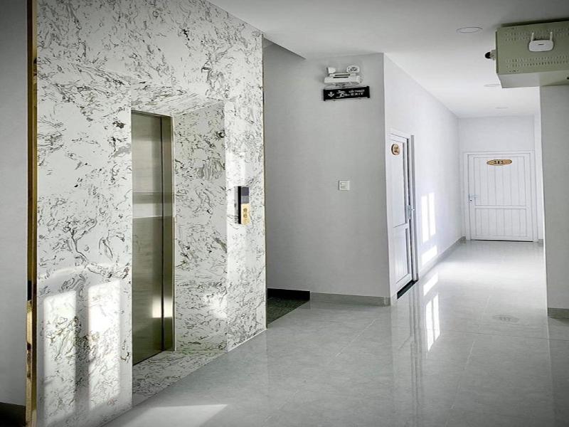 Lam's Apartment