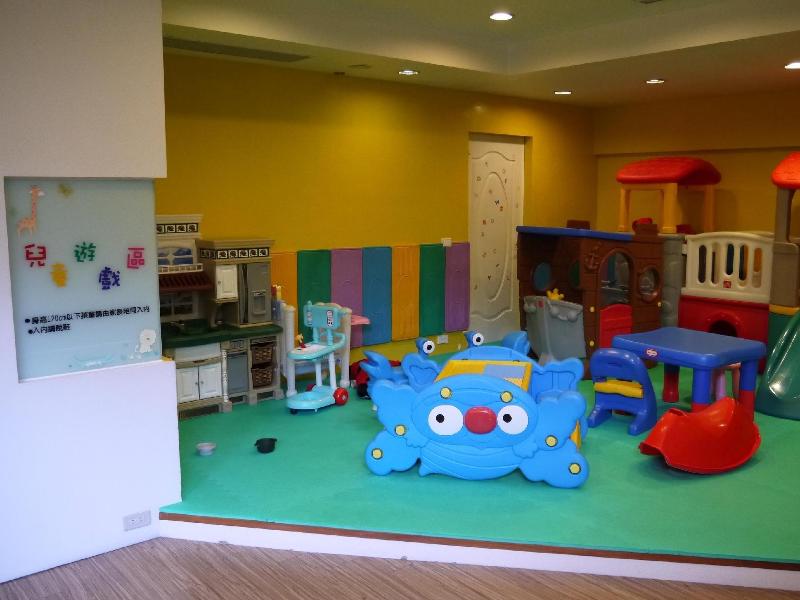 Hua Ge Hot Spring Hotel image