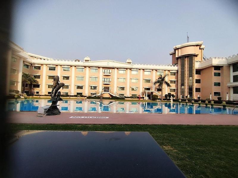 Holiday Regency