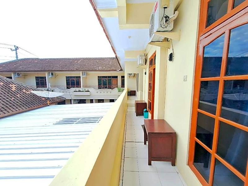 Hotel Family Syariah 1 image