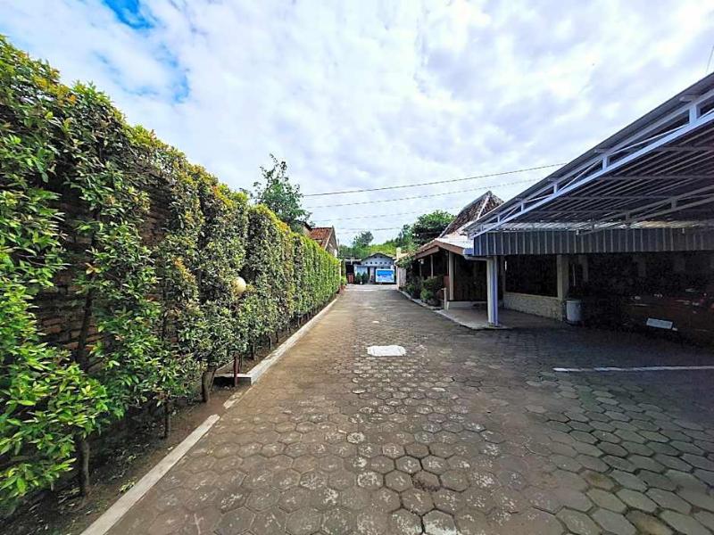 Hotel Family Syariah 1 image