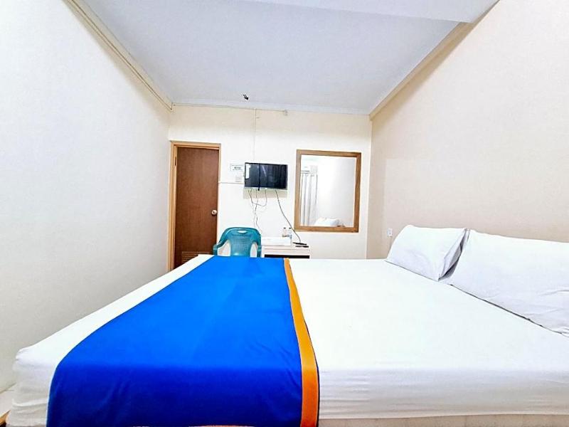 Hotel Family Syariah 1 image