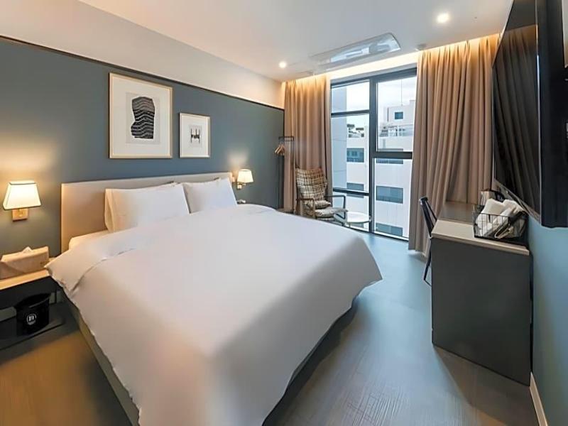 Gupo Brown-dot Hotel image