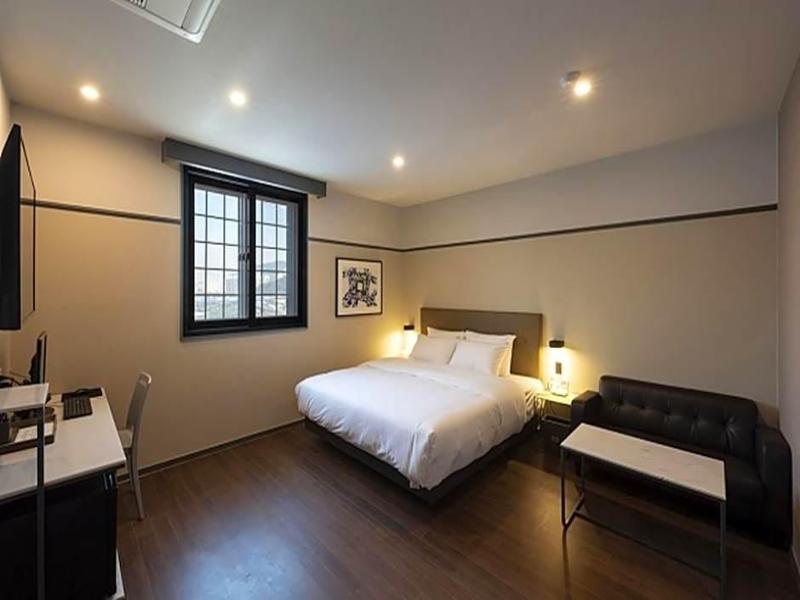 Gupo Brown-dot Hotel image
