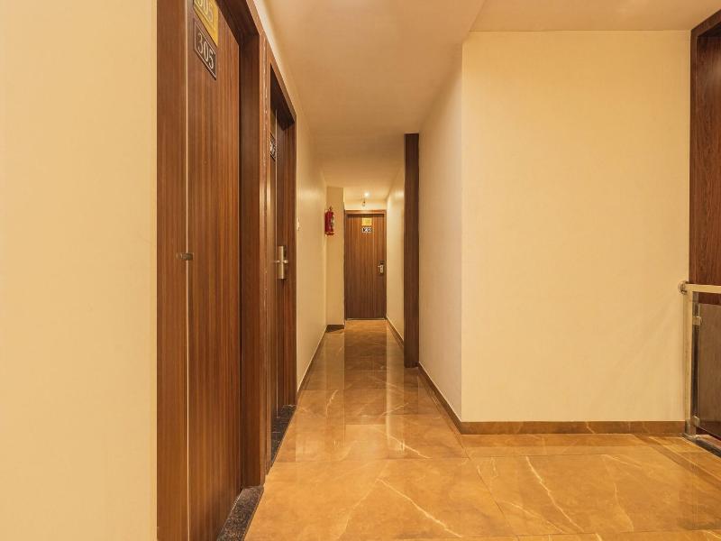 Fabhotel Seven Olives image