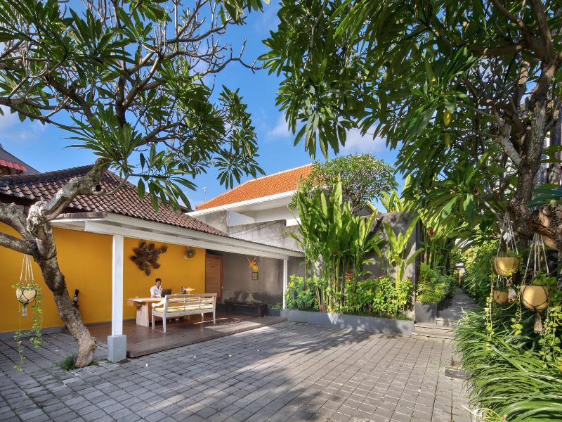 La Mira Villa Seminyak by Ini Vie Hospitality image