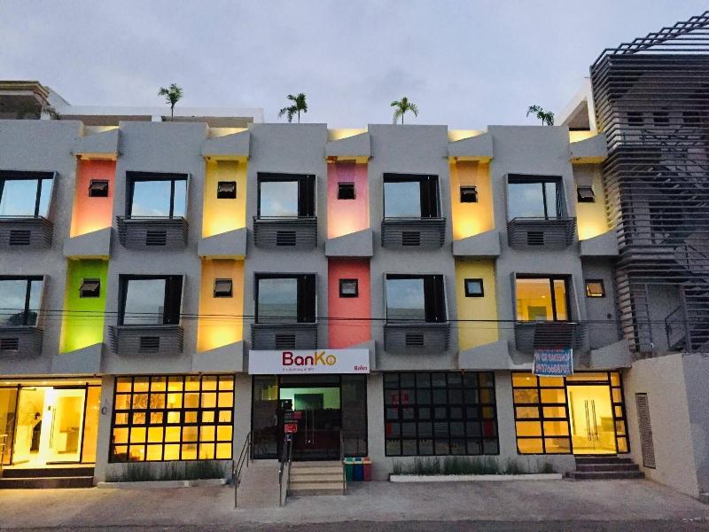 Hotel Rupert A Baler — general view