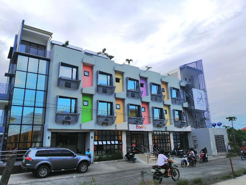 Hotel Rupert A Baler — general view