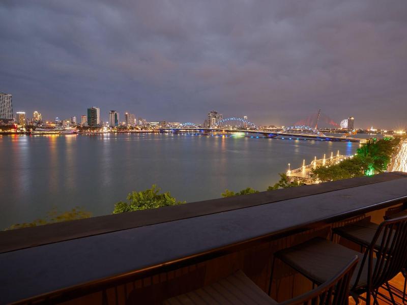 The Garden Riverside Hotel image