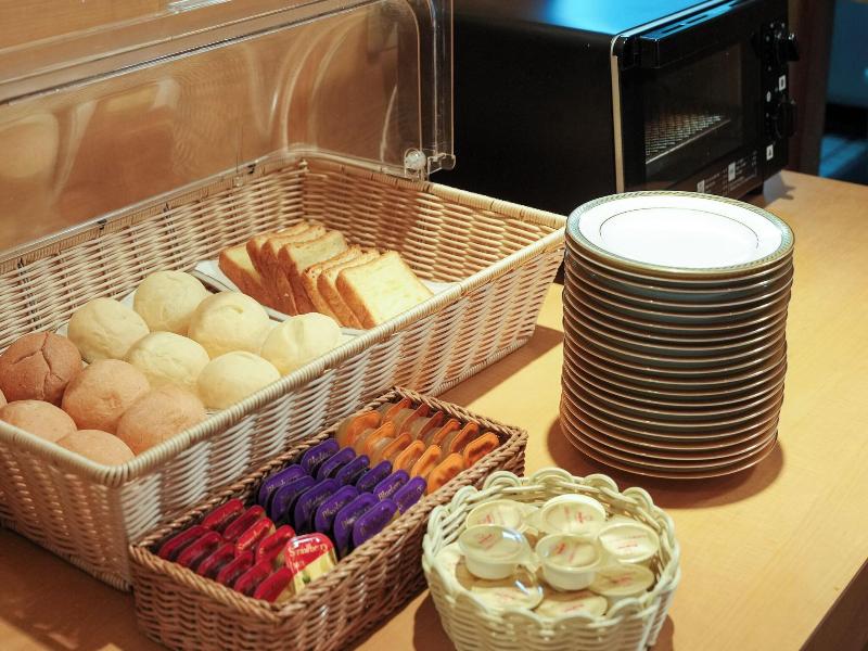 Apa Hotel Osaka Kadomashi Ekimae image