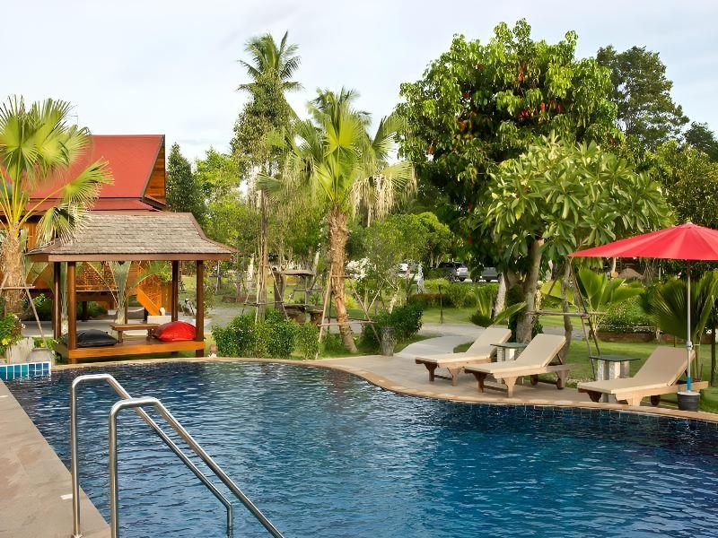 Bueng Bua Thong image