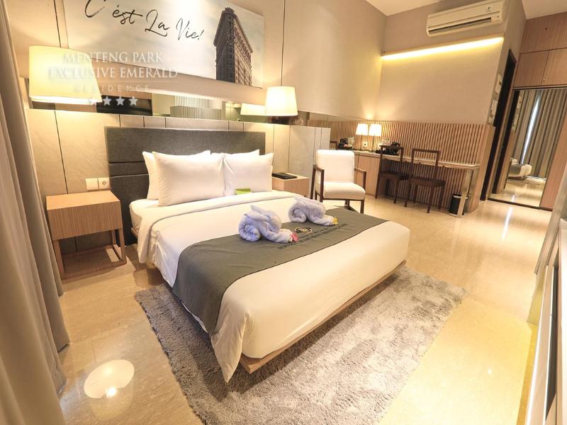 Menteng Park Exclusive Emerald image