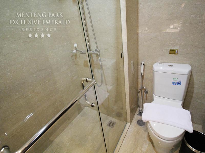 Menteng Park Exclusive Emerald image