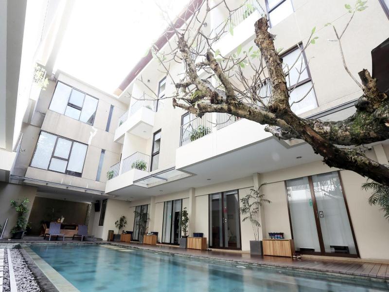 M Pavilion Karawaci image