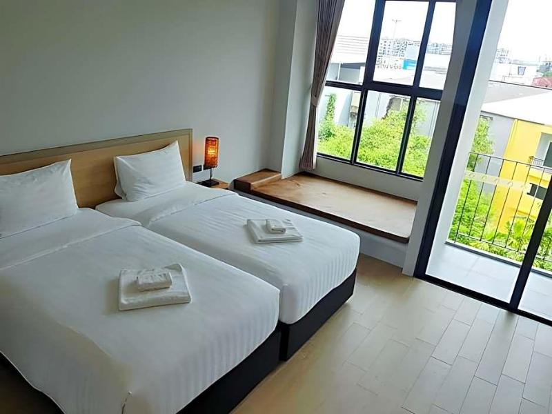 Atomphukethotel (sha Plus+) image