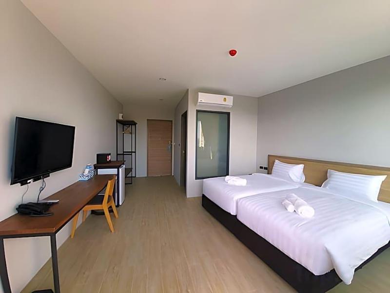 Atomphukethotel (sha Plus+) image