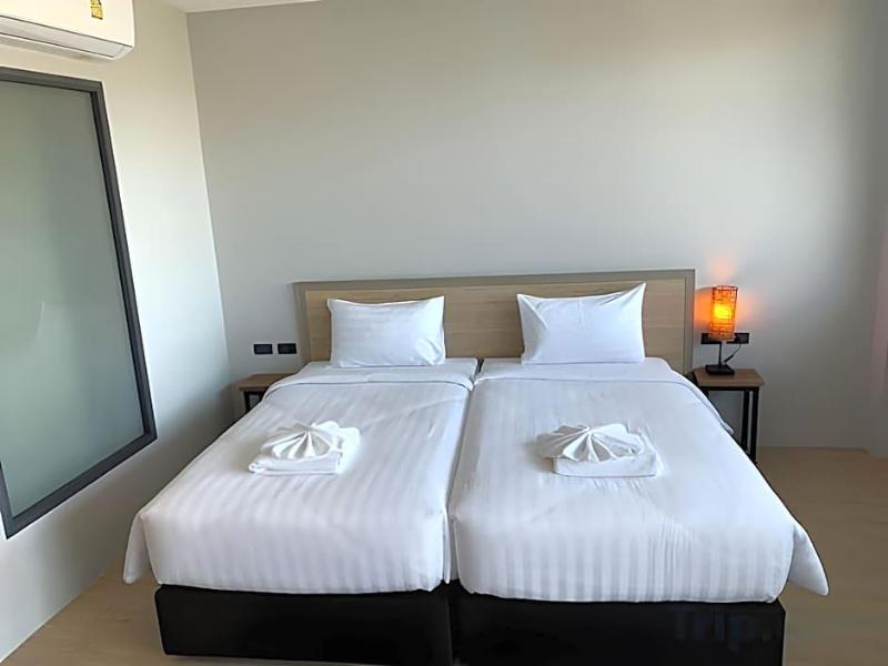 Atomphukethotel (sha Plus+) image